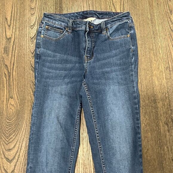Matilda Jane Skinny Jeans Mid Rise Fading Whiskering Ankle Dark Wash Size 6 - Picture 2 of 10